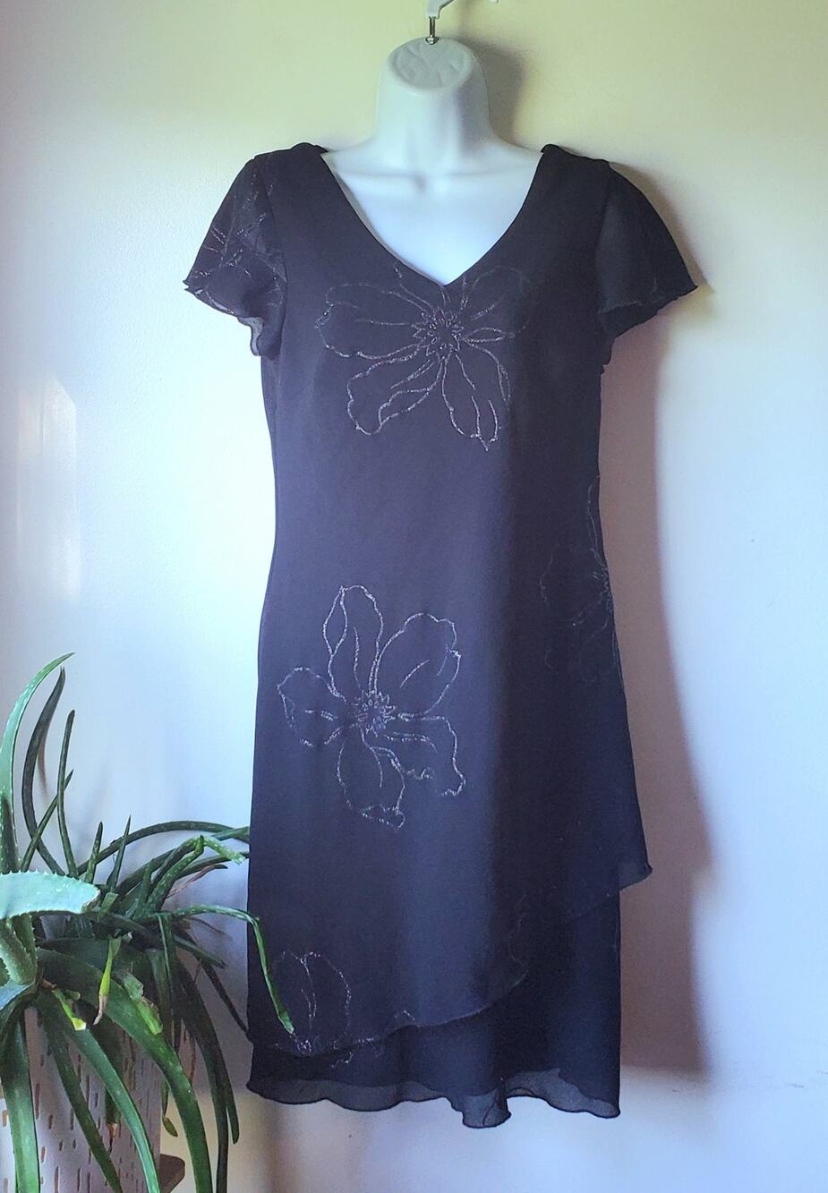 Vintage S.L. Fashions Black Short Floral Dress Womens 8P Festive Wedding Travel